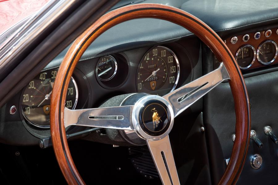  Lamborghini 400 GT 2+2 1966 года  (фото 15 из 42)